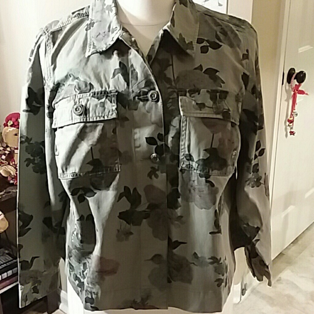 Westport Button up Jacket 1X  SALE!!